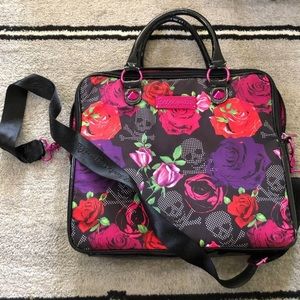 ❌SOLD❌Betsey Johnson Skull Laptop Bag